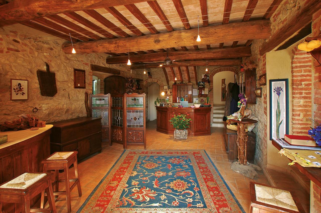 Podere Santa Maria Monte Antico Екстериор снимка